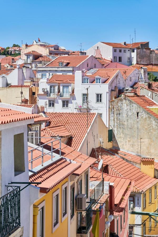 Light Filled Apartment Near Chiado, By Timecooler Lisboa Exteriér fotografie